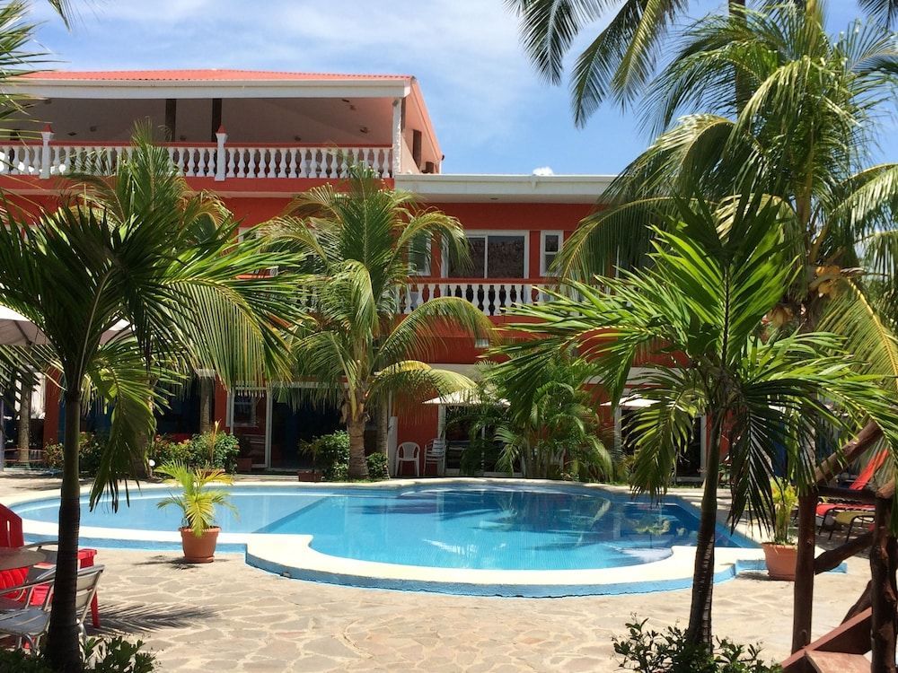 Sabas Beach Resort 1