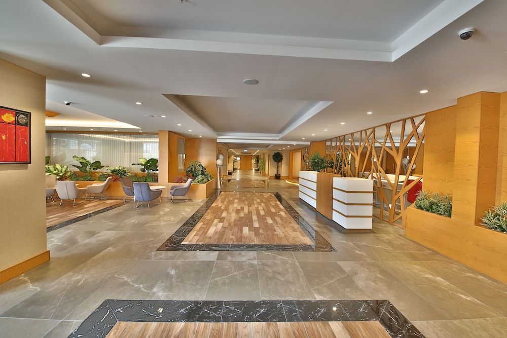 Bof Hotels CEO Suites 2