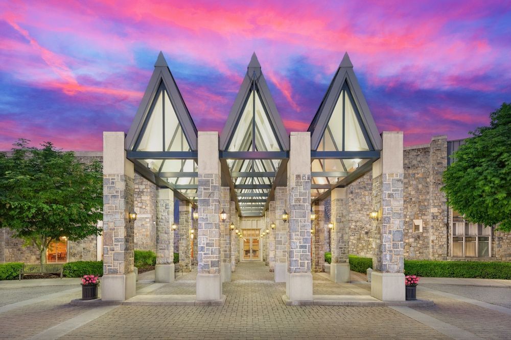 The Inn at Virginia Tech - On Campus 1