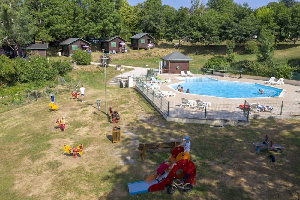 Camping de Tauves 1