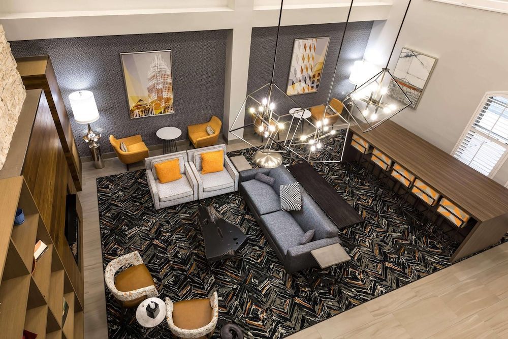 Country Inn & Suites by Radisson, Lake Norman Huntersville, NC 2