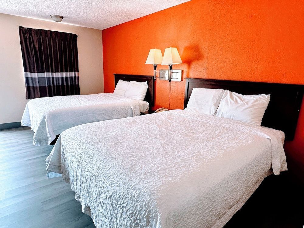 Relax Inn Henryetta 1