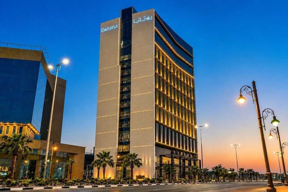 Rotana Corniche 1