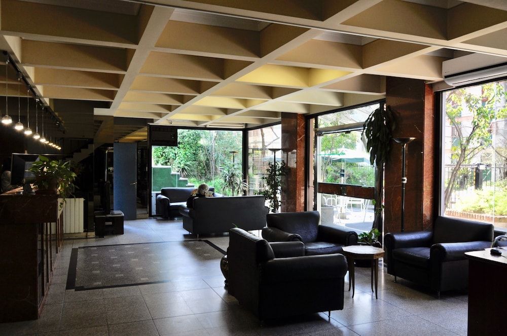 Golf Tower Suites & Apartments 1