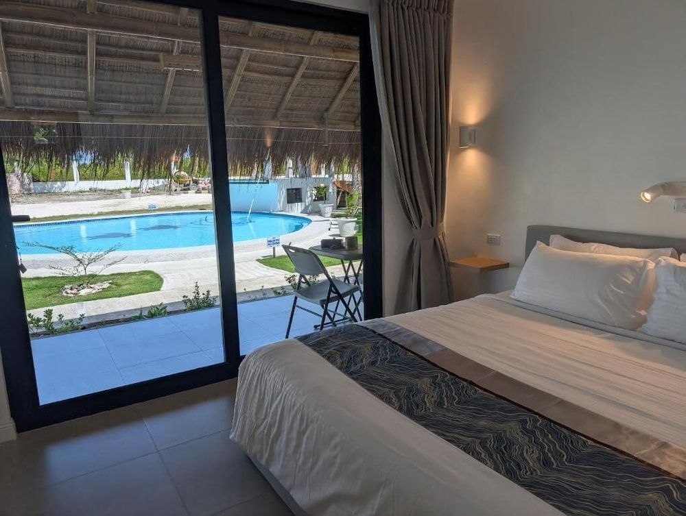 Banana Beach Club 1