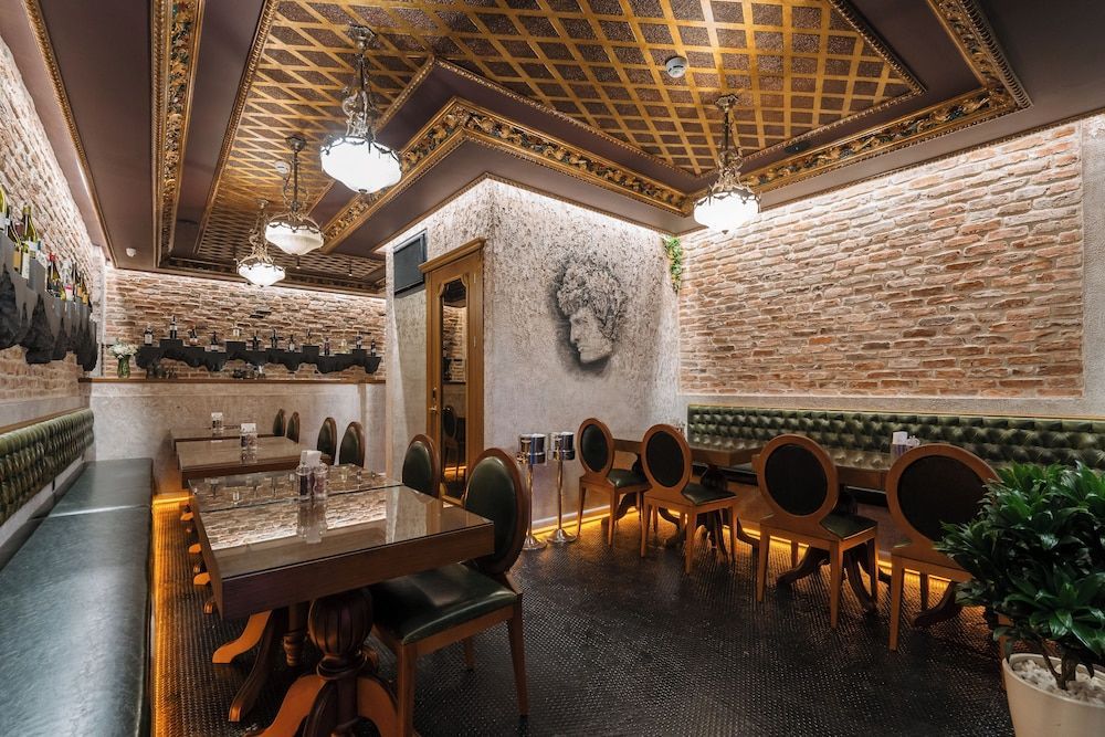Tria Elegance Istanbul 2