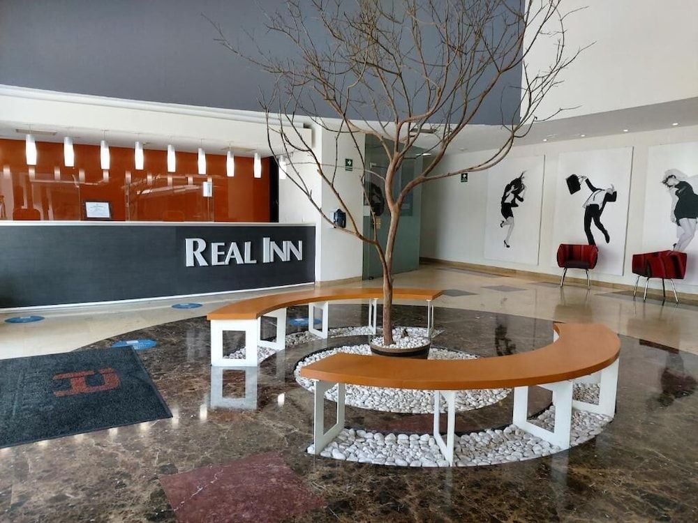 Real Inn Perinorte 2