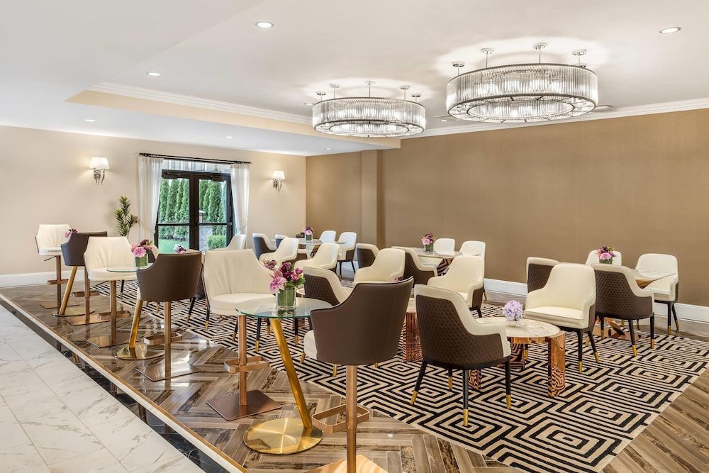 The Ashi, an Ascend Collection Hotel 2