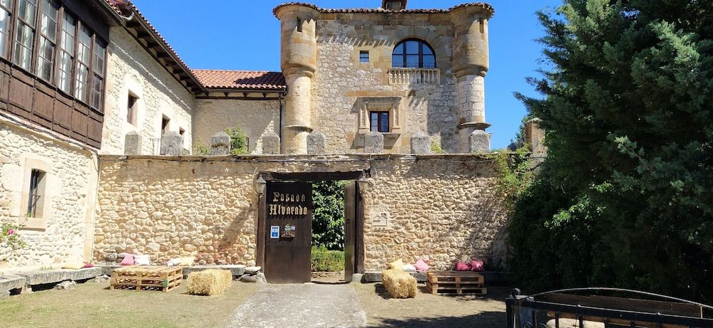 Palacio de los Alvarado en Las Merindades 1