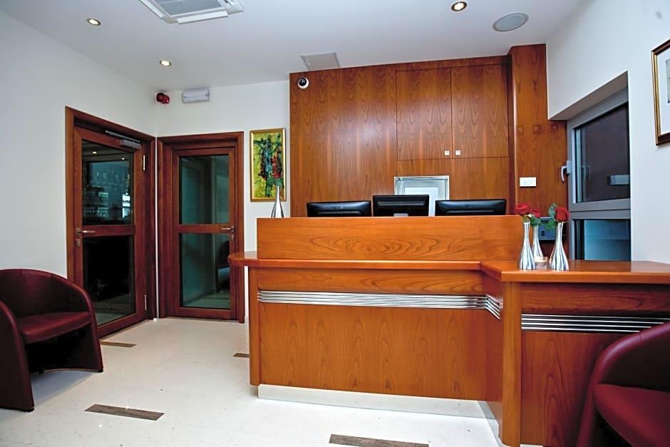 Hotel Croatia 1