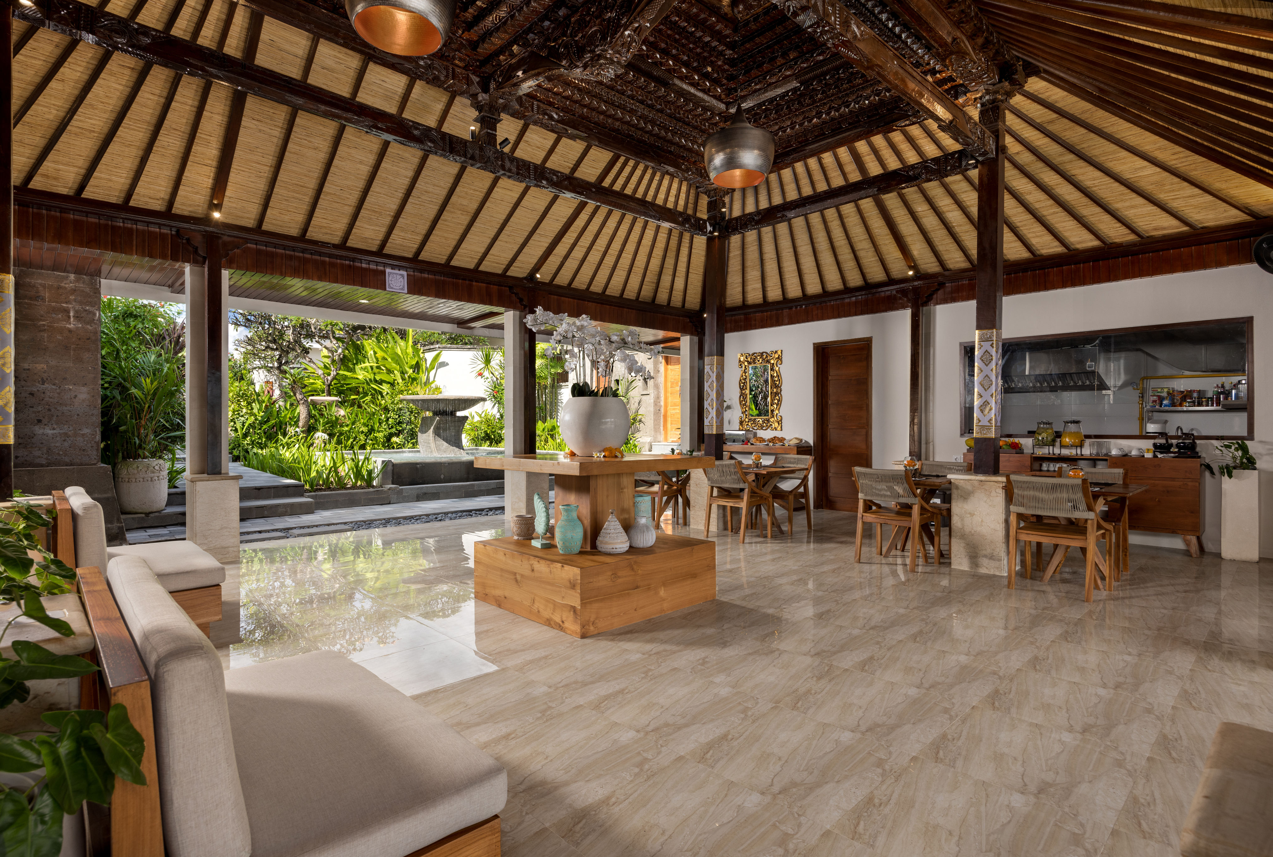 The Prime Seminyak 1