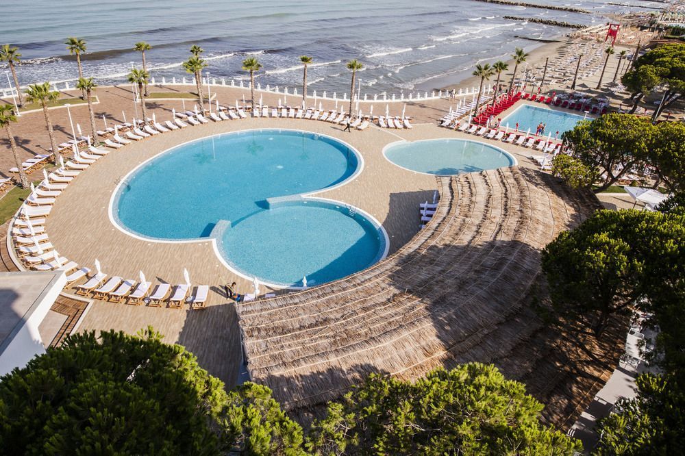 Prestige Resort 1