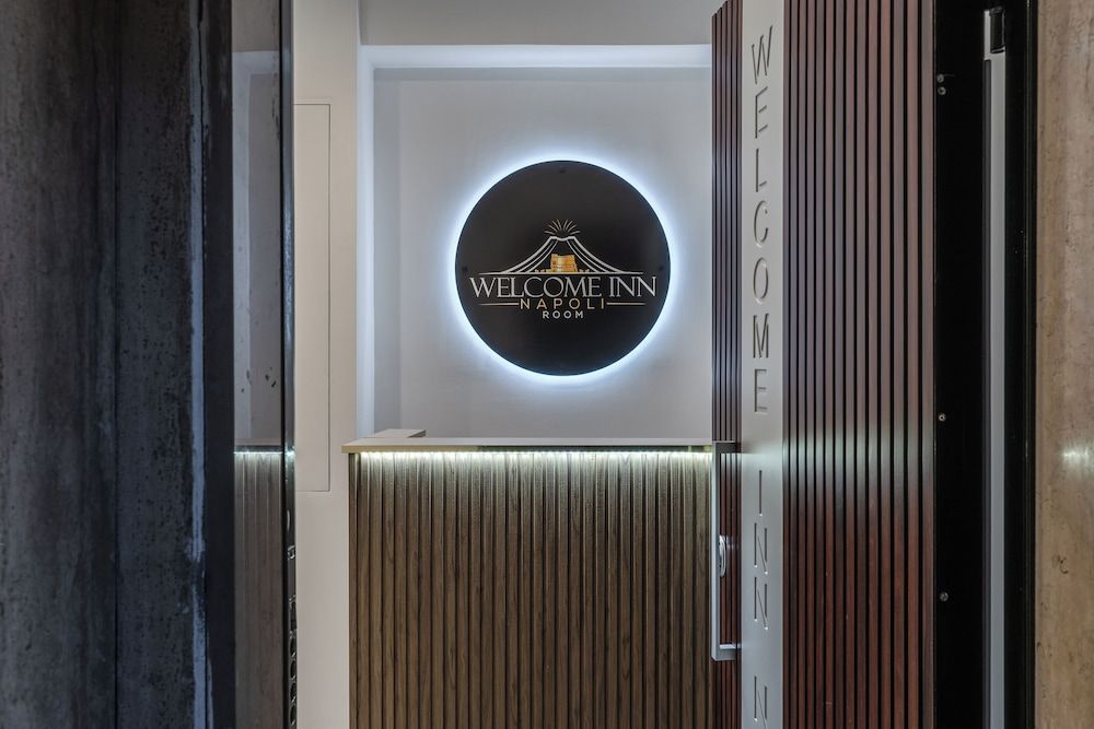 Welcome Inn Napoli Rooms, private bathrooms 2