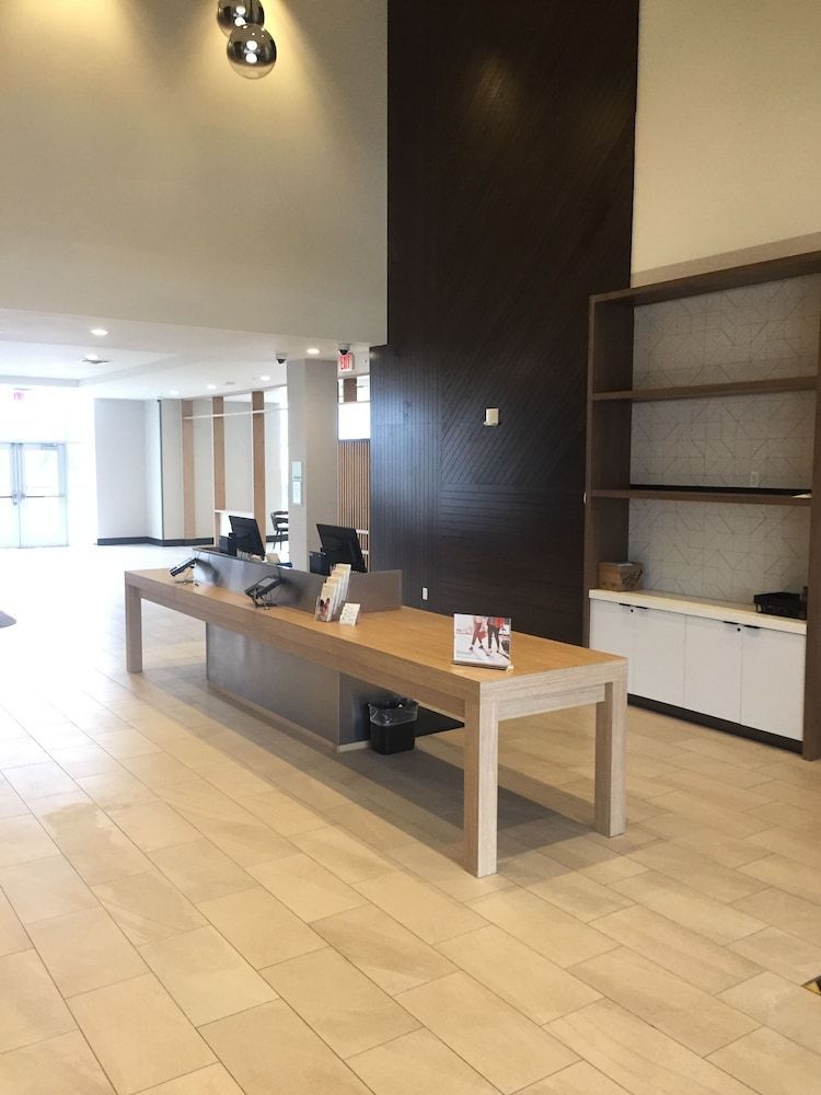 Holiday Inn & Suites MOUNT PLEASANT by IHG 2