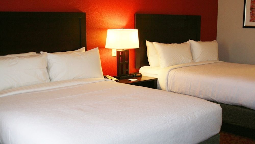 Holiday Inn GUIN by IHG 2