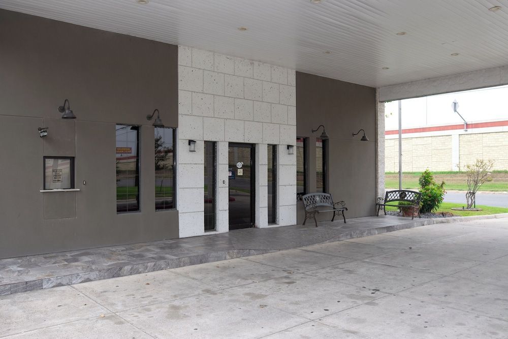 Americas Best Value Inn Harlingen 2