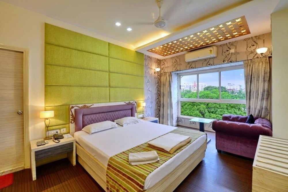 Hotel Rushabh Home 1