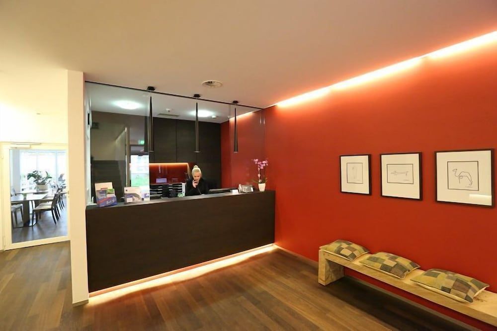Businesshotel Lux 2