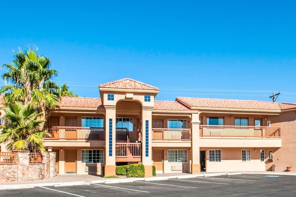 Quality Inn & Suites Las Cruces - University Area 1
