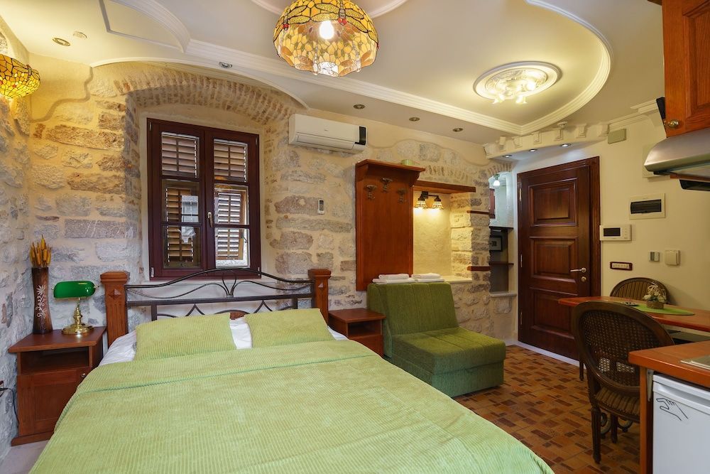 Apartments Wine House Old Town 2