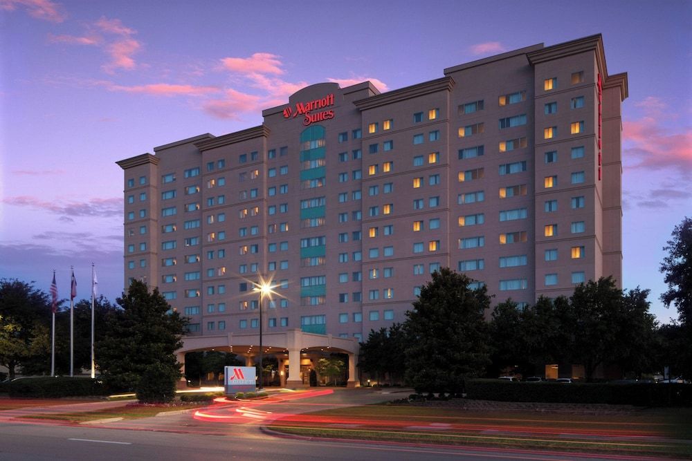 Dallas Marriott Suites Medical/Market Center 1