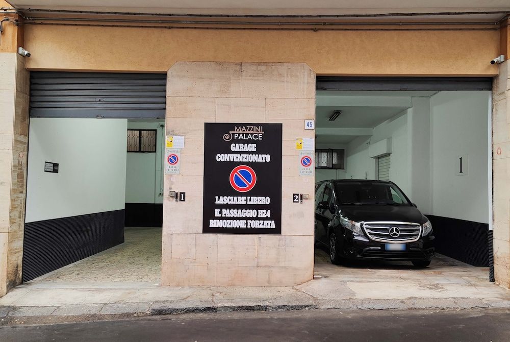 MAZZINI PALACE 1