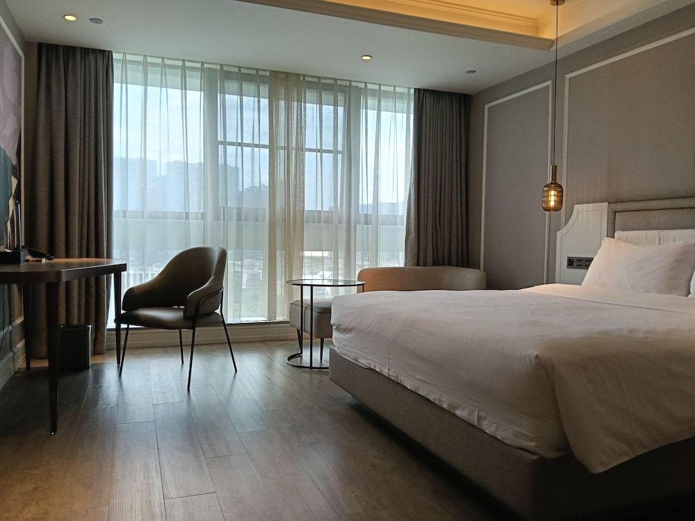 Mercure Hangzhou Xixi Wetland 1
