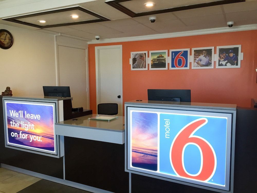 Motel 6-Anniston, AL 2