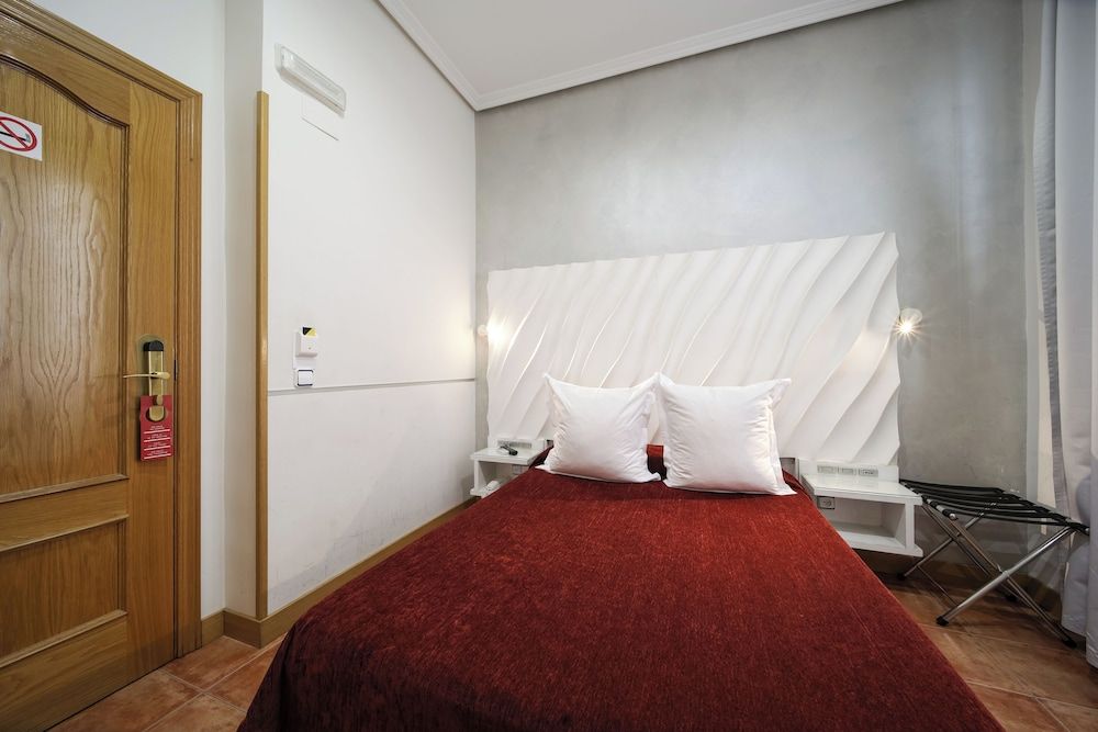Hostal Las Fuentes 2