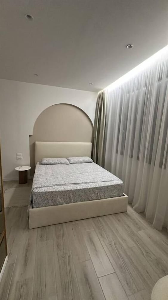 Daydream Apartment 2