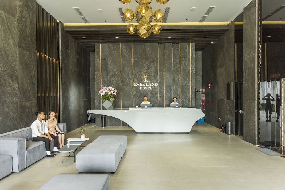 Everland Hotel 2