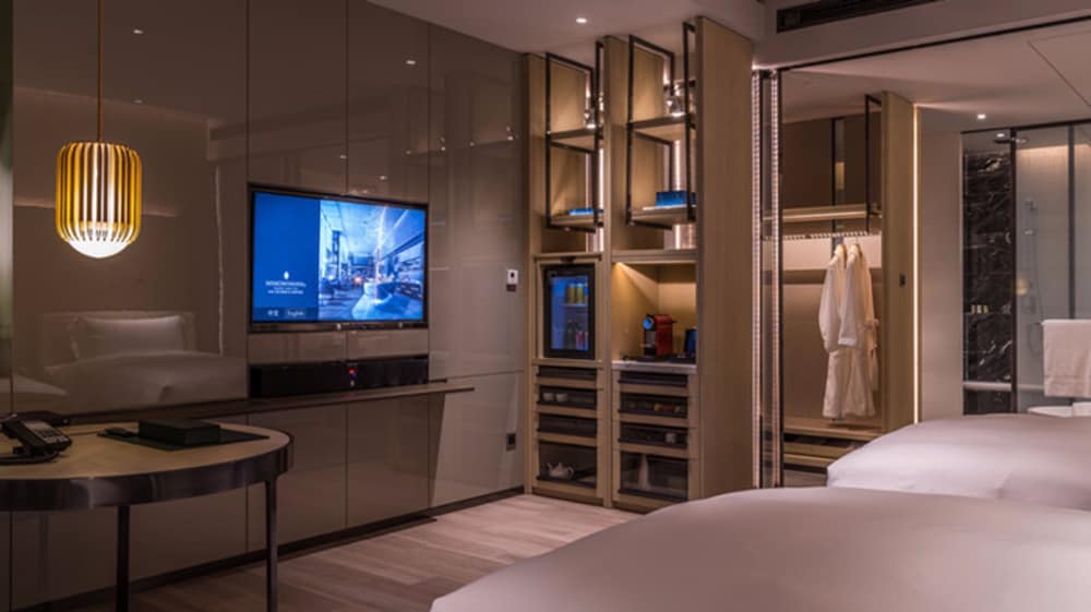 InterContinental Hotels BEIJING SANLITUN by IHG 2