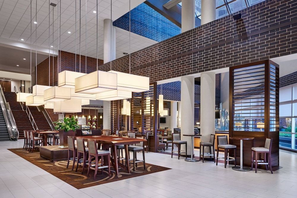 Sheraton Indianapolis Hotel at Keystone Crossing 1