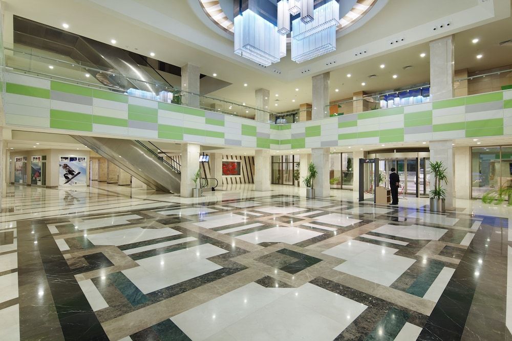 The Green Park Pendik 2