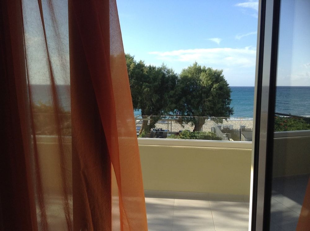 Effi Apartments 1