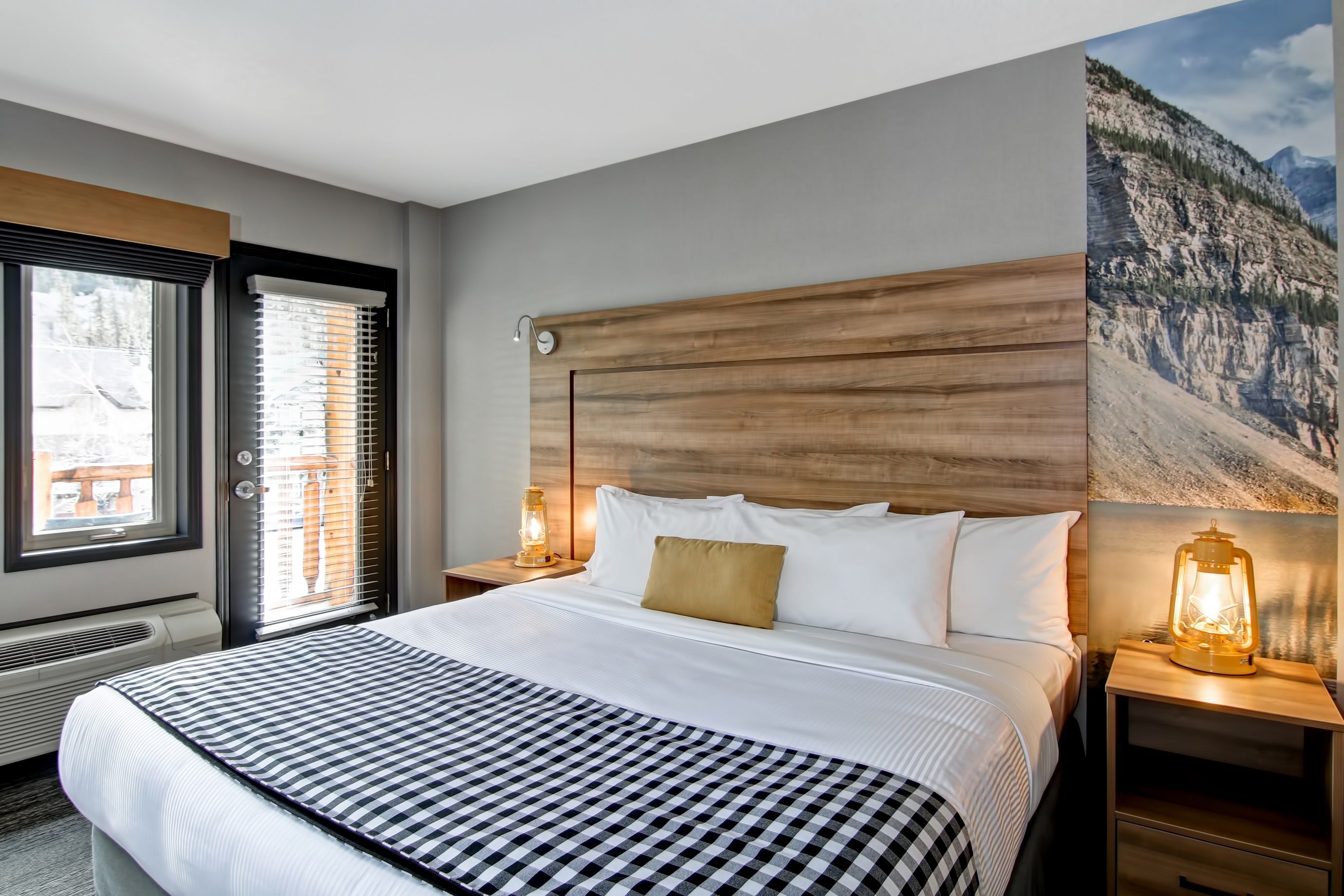 Canalta Lodge Banff 2