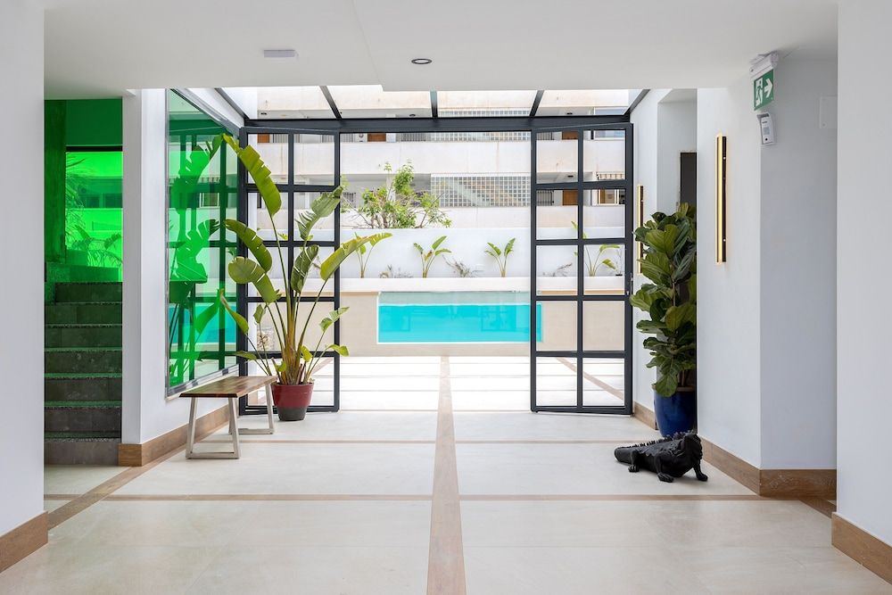 Caleyro Boutique Apartments - "Parking incluido" 2