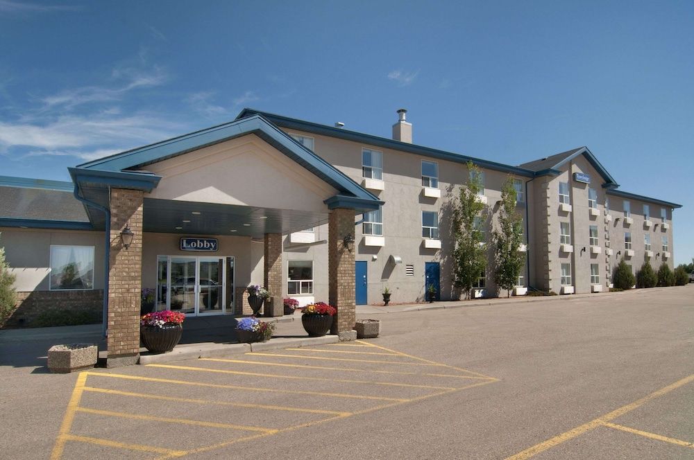Travelodge by Wyndham Stony Plain 1