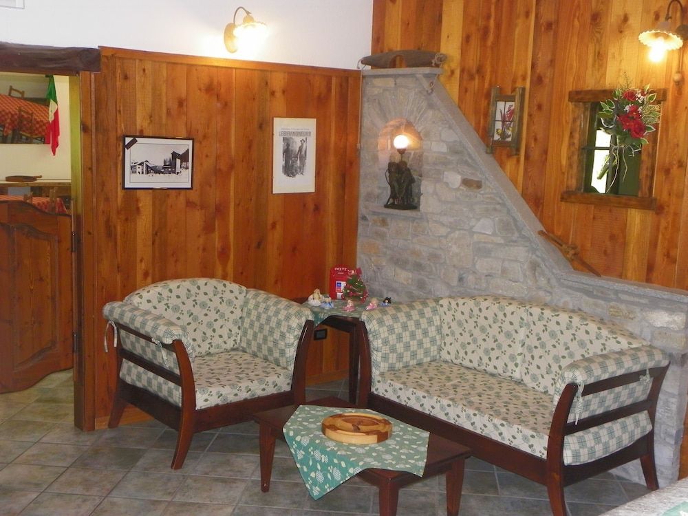 Hotel Les Granges 2