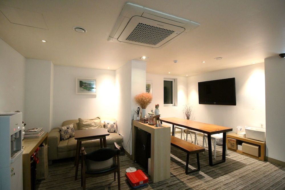 Hotel Irene City 2