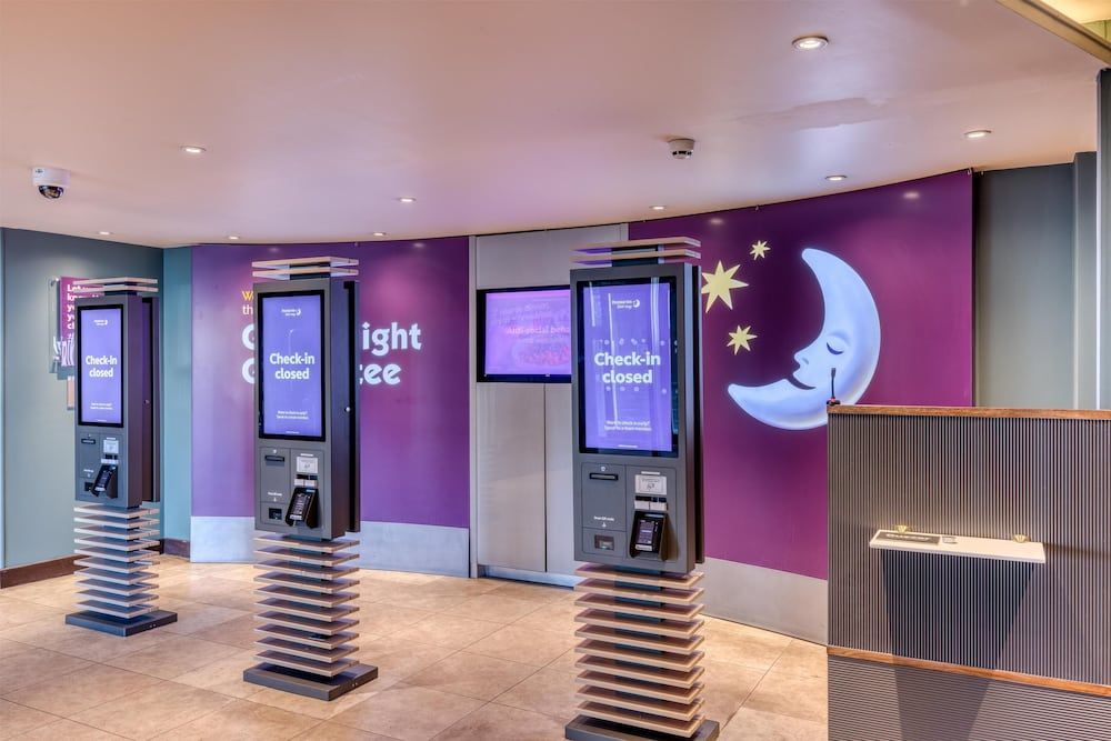 Premier Inn Southampton City Centre 2