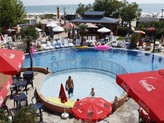 HOTEL FIESTA M 2