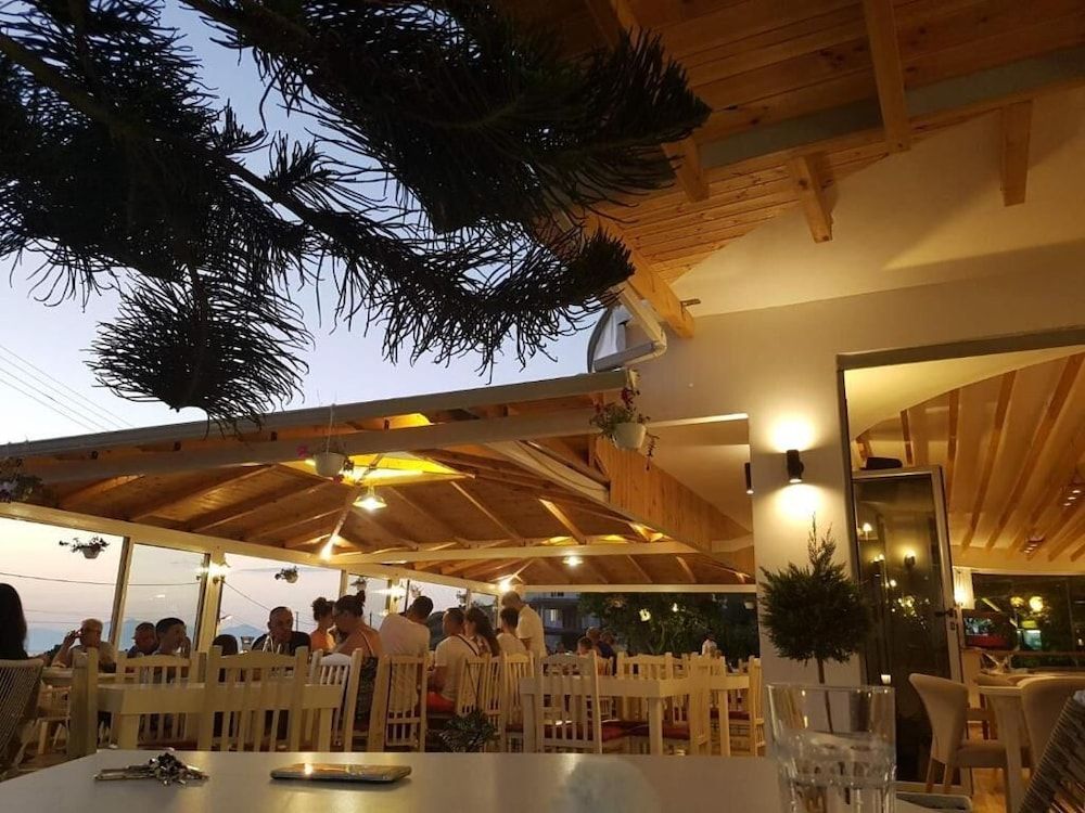 Hotel Ardiani 1