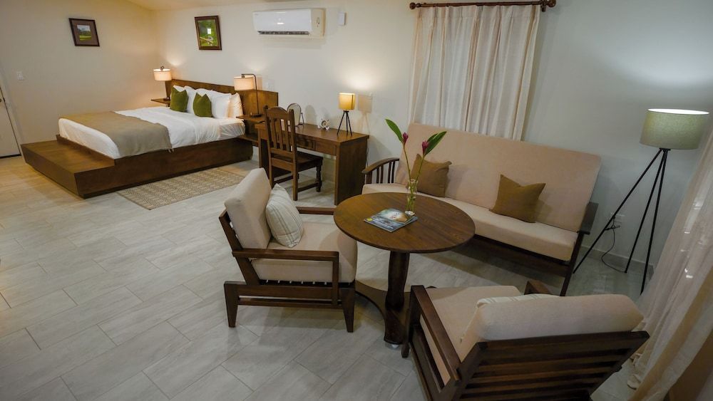 Roaring River Resort 1