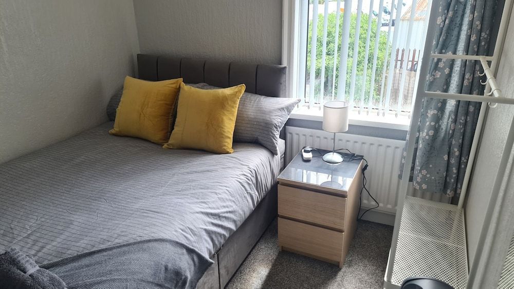 Ravenhill Town house Belfast 1