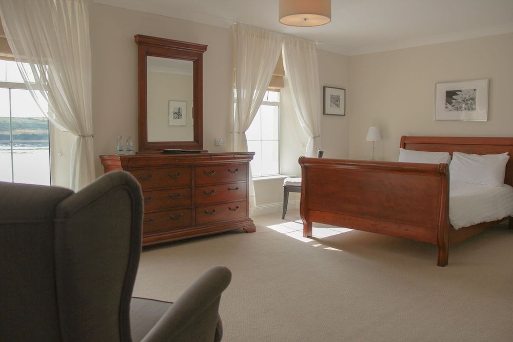 Walter Raleigh Hotel 1