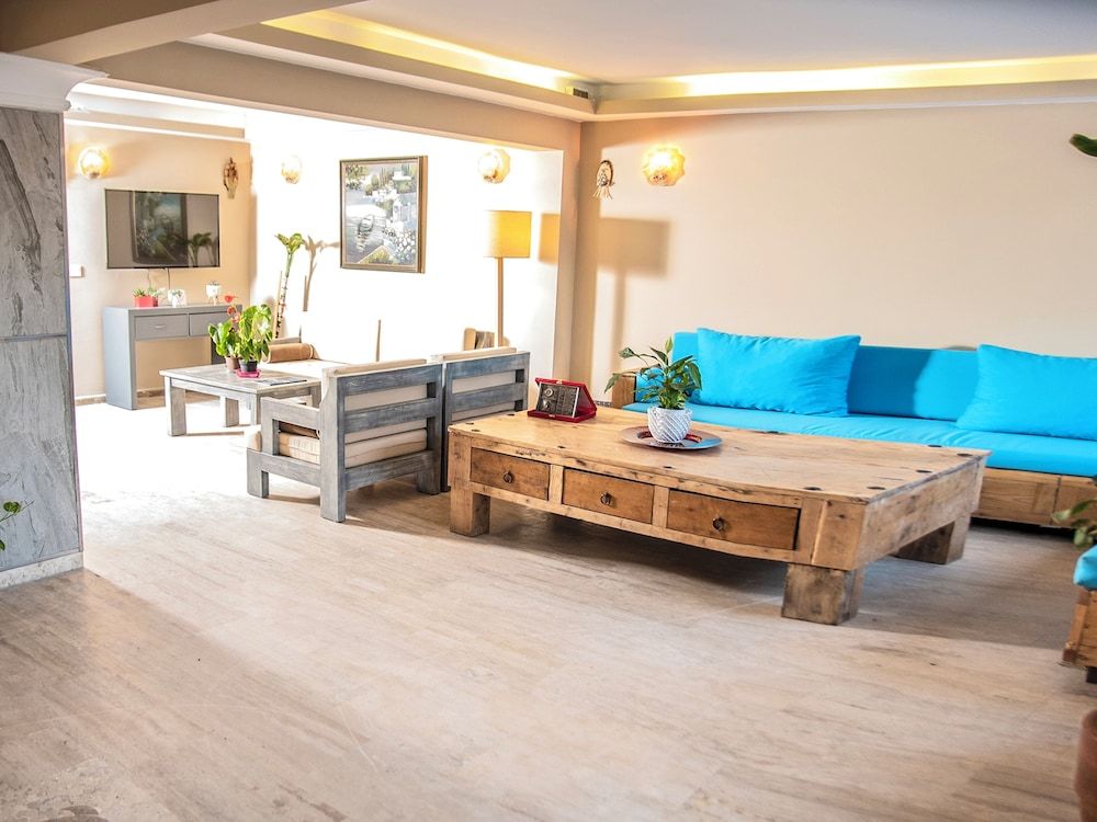 Blue Bay Beach Otel 2