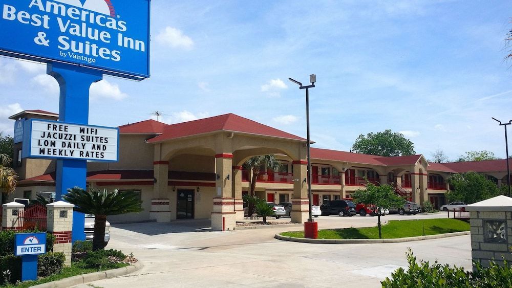 Americas Best Value Inn & Suites Northeast Houston 1