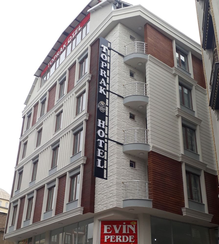 Toprak Hotel 1