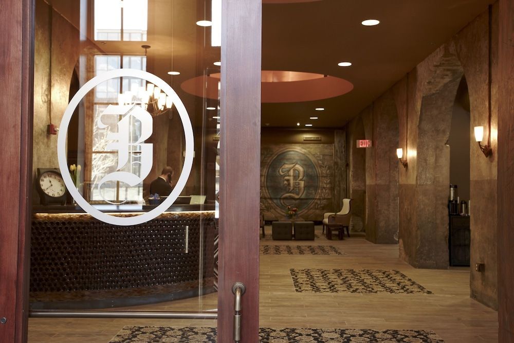 Brewhouse Inn and Suites 2